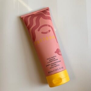 Pattern Palo Santo Medium Conditioner